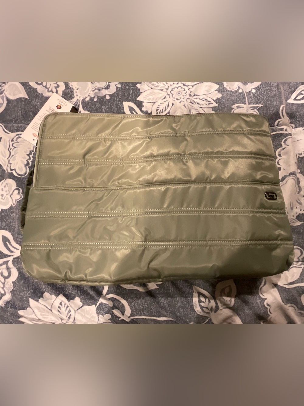 Lug Delta 17” Laptop Case, Sage Green